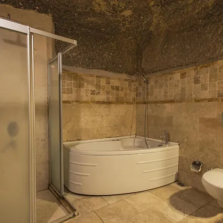 Отель Century Cave