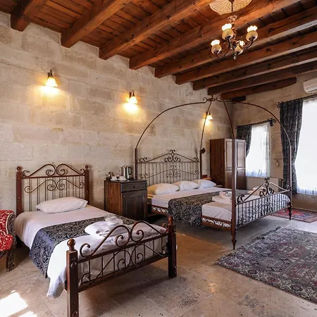Hotel Century Cave 2*