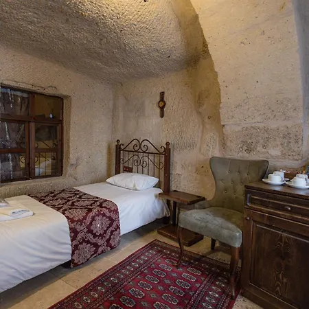 Hotel Century Cave