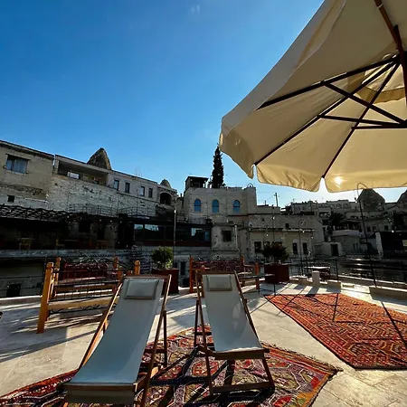 Hotel Century Cave 2*