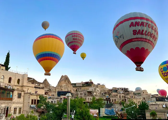 Century Cave Szálloda