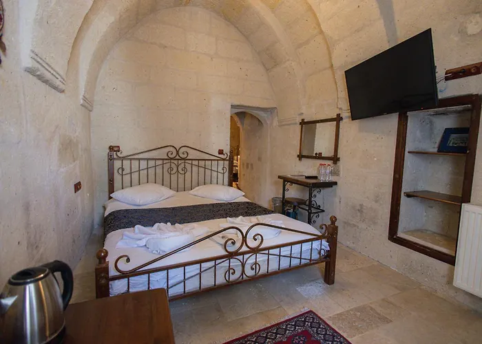 Century Cave 괴레메