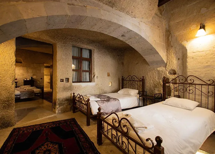 Century Cave Otel 2*