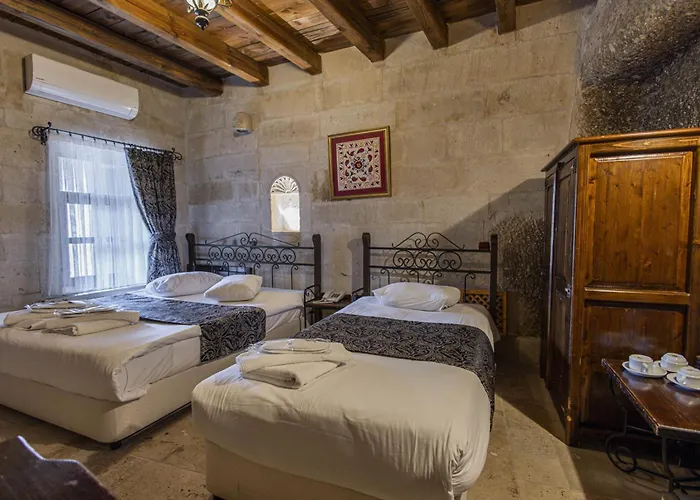 Century Cave 괴레메