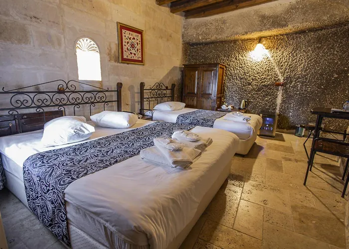 Century Cave Otel 2*